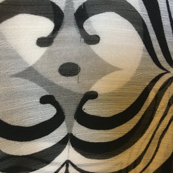 Vintage Monochrome Retro Ogee Cap Sleeve Twist Empress Waist Sheer Chiffon Top - Picture 10 of 16